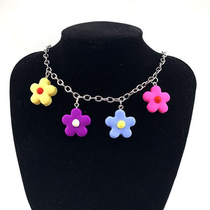 Daisy my Love Necklace