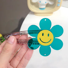 Load image into Gallery viewer, Happy daisy hair clip
